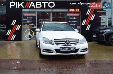 Седан Mercedes-Benz C-Class 2012 в Львове