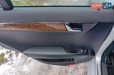 Универсал Mercedes-Benz C-Class 2010 в 