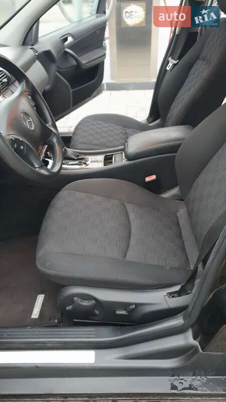 Универсал Mercedes-Benz C-Class 2007 в Запорожье