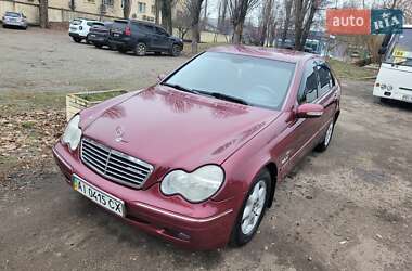 Седан Mercedes-Benz C-Class 2004 в Киеве