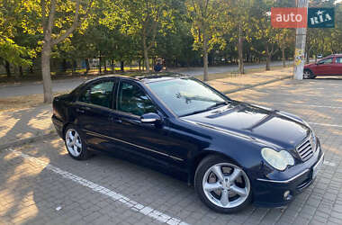 Седан Mercedes-Benz C-Class 2004 в Одесі