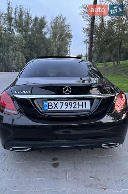 Седан Mercedes-Benz C-Class 2021 в 