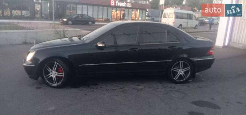 Седан Mercedes-Benz C-Class 2002 в Боярке фото 11 Седан Mercedes-Benz C-Class 2002 в Боярке