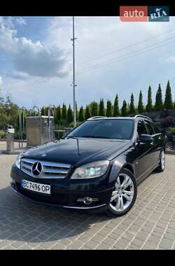 Універсал Mercedes-Benz C-Class 2011 в Мостиській