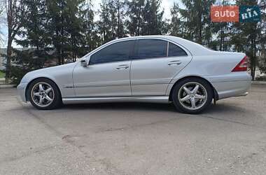 Седан Mercedes-Benz C-Class 2005 в 
