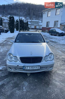 Універсал Mercedes-Benz C-Class 2004 в Косові