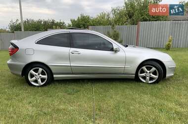 Універсал Mercedes-Benz C-Class 2002 в Дніпрі