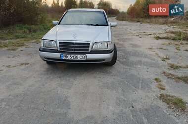 Седан Mercedes-Benz C-Class 1997 в Ізяславі