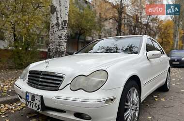 Седан Mercedes-Benz C-Class 2001 в Краматорську