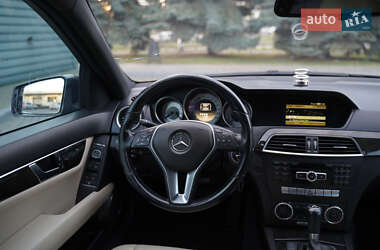 Универсал Mercedes-Benz C-Class 2012 в 