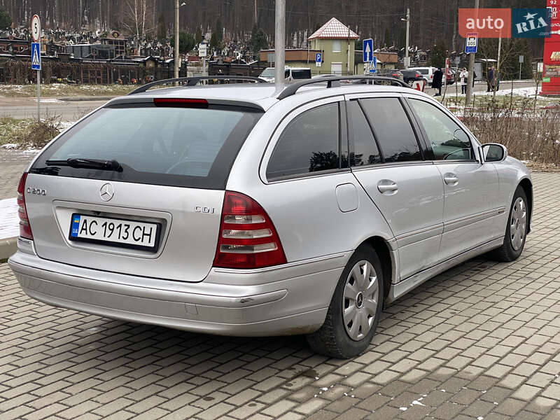 Универсал Mercedes-Benz C-Class 2005 в Львове