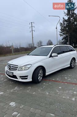 Універсал Mercedes-Benz C-Class 2013 в Старокостянтинові