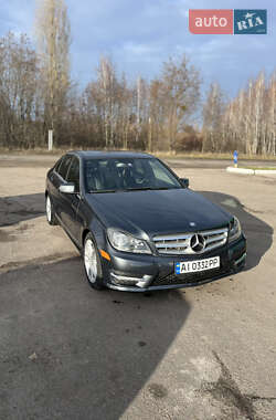 Седан Mercedes-Benz C-Class 2012 в Фастові