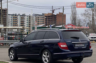 Универсал Mercedes-Benz C-Class 2012 в Николаеве