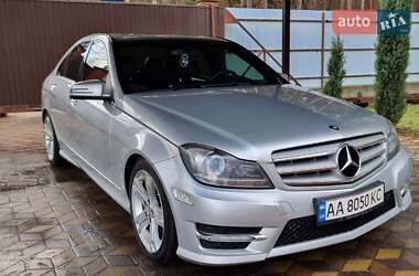 Седан Mercedes-Benz C-Class 2012 в Киеве