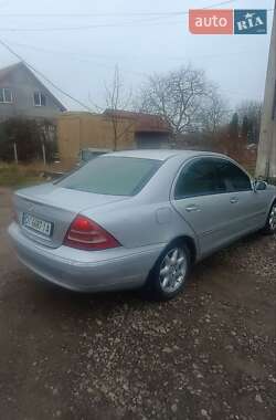 Седан Mercedes-Benz C-Class 2001 в Бурштині