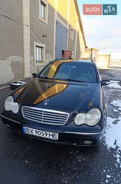 Універсал Mercedes-Benz C-Class 2002 в Хмельницькому