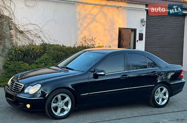 Седан Mercedes-Benz C-Class 2004 в Одесі