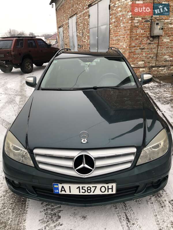 Універсал Mercedes-Benz C-Class 2008 в 
