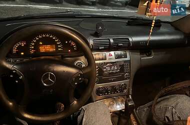 Седан Mercedes-Benz C-Class 2000 в Івано-Франківську