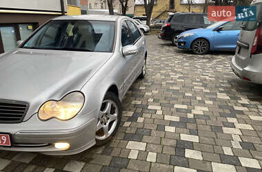 Седан Mercedes-Benz C-Class 2003 в Коломиї