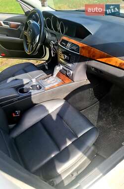 Седан Mercedes-Benz C-Class 2012 в 