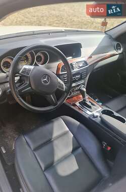 Седан Mercedes-Benz C-Class 2012 в 