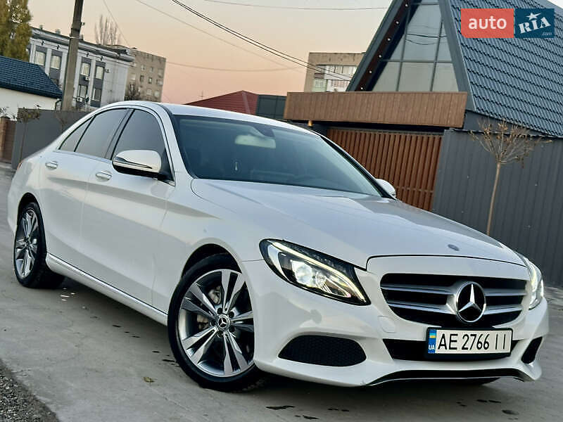 Седан Mercedes-Benz C-Class 2017 в Павлограде