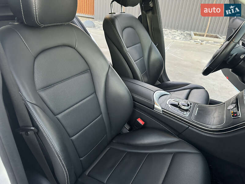 Седан Mercedes-Benz C-Class 2017 в Павлограде