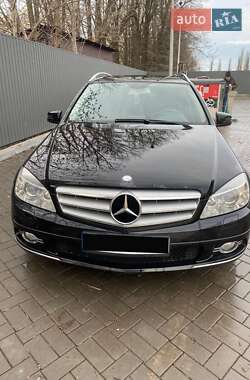 Універсал Mercedes-Benz C-Class 2010 в Хмельницькому