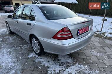 Седан Mercedes-Benz C-Class 2005 в Івано-Франківську