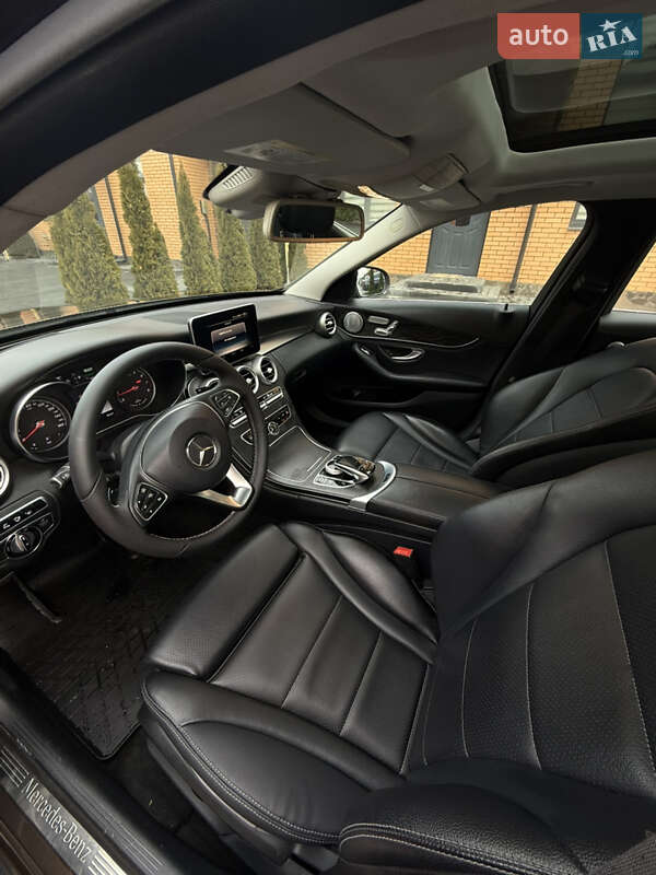 Седан Mercedes-Benz C-Class 2015 в Виннице
