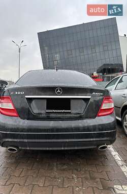 Седан Mercedes-Benz C-Class 2011 в 