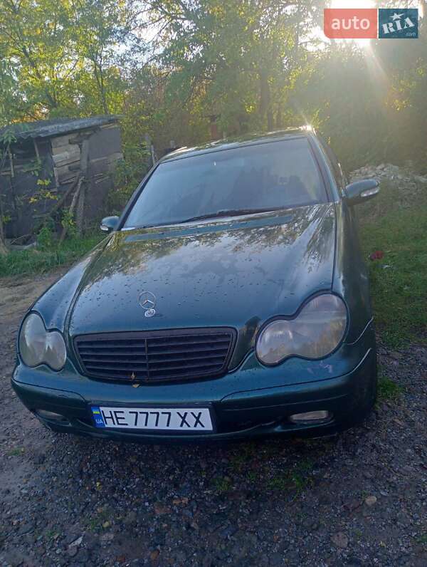 Mercedes-Benz C-Class 2001
