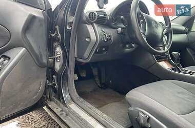 Универсал Mercedes-Benz C-Class 2001 в 