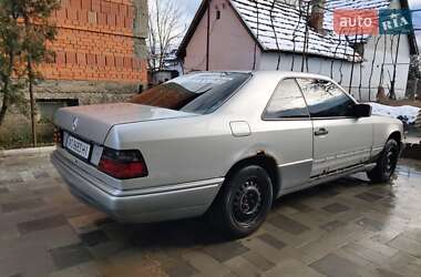 Седан Mercedes-Benz C-Class 1993 в 