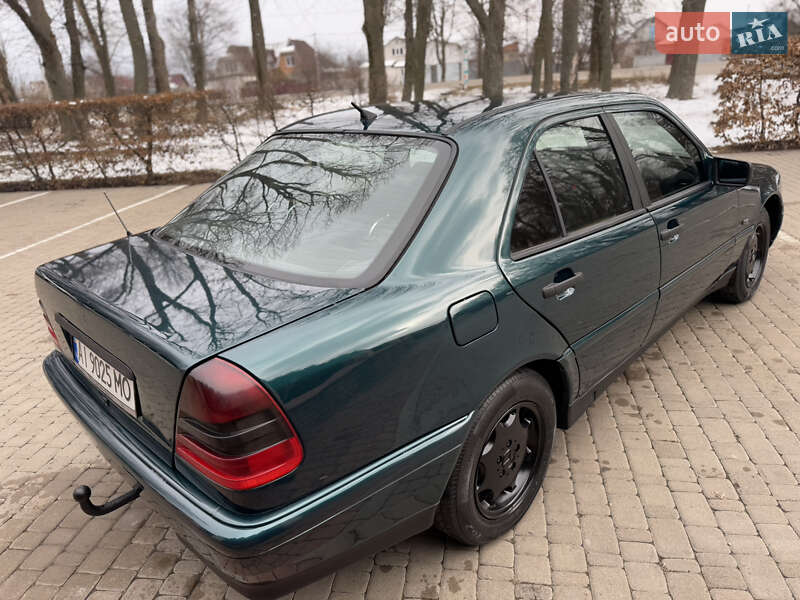 Седан Mercedes-Benz C-Class 1997 в Василькові