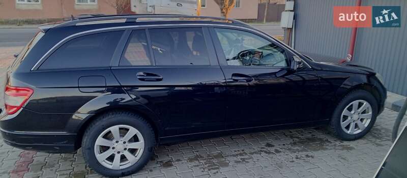 Mercedes-Benz C-Class 2009