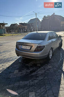 Седан Mercedes-Benz C-Class 2008 в Ужгороде