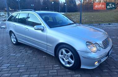 Універсал Mercedes-Benz C-Class 2004 в Рівному