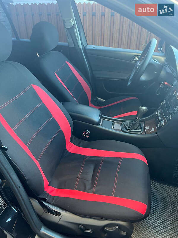 Универсал Mercedes-Benz C-Class 2005 в Ивано-Франковске фото 15 Универсал Mercedes-Benz C-Class 2005 в Ивано-Франковске