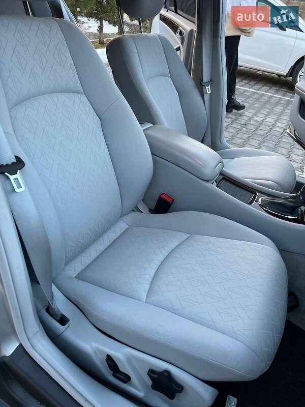 Седан Mercedes-Benz C-Class 2003 в Хмельницком