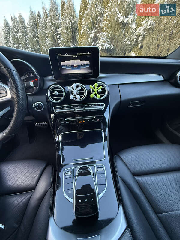 Седан Mercedes-Benz C-Class 2018 в Самборе
