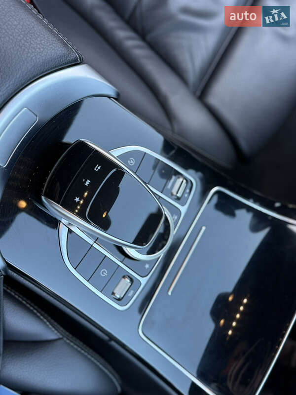 Седан Mercedes-Benz C-Class 2018 в Самборе