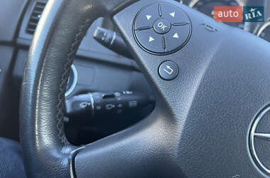 Универсал Mercedes-Benz C-Class 2010 в 