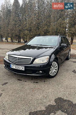 Універсал Mercedes-Benz C-Class 2010 в Рожнятові