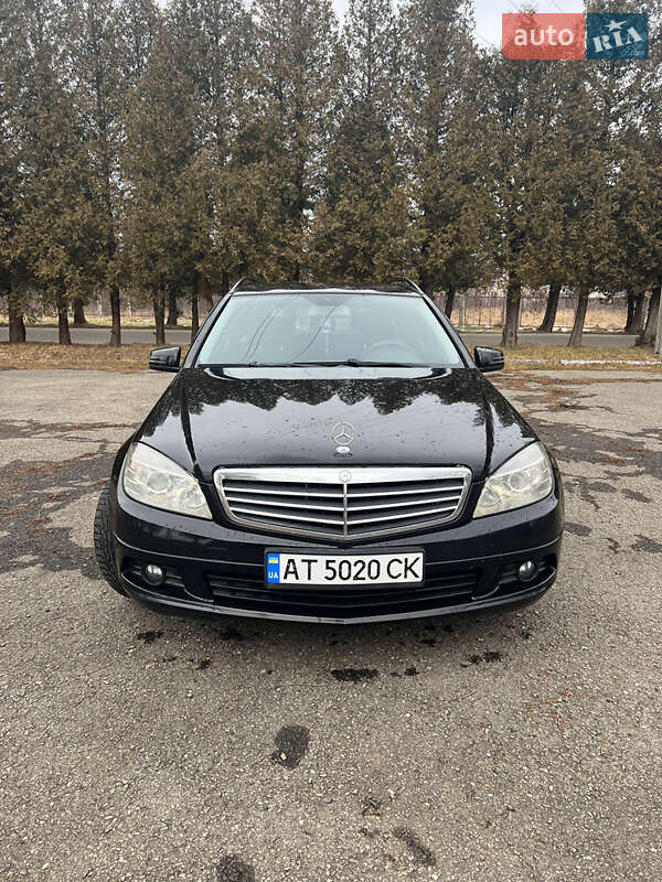 Универсал Mercedes-Benz C-Class 2010 в Рожнятове