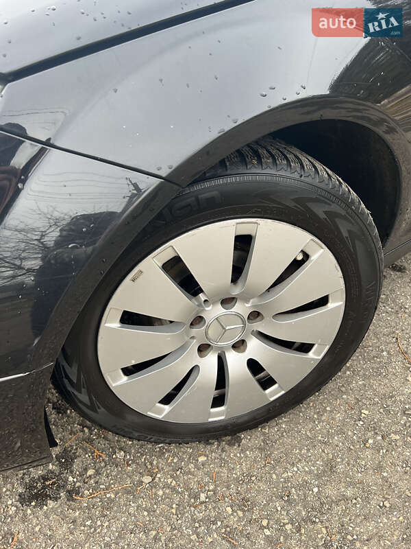 Универсал Mercedes-Benz C-Class 2010 в Рожнятове