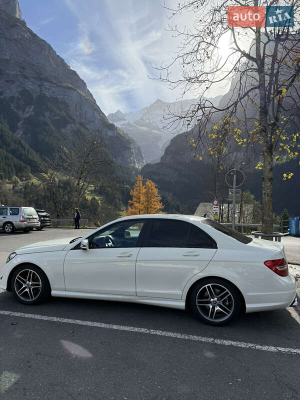 Седан Mercedes-Benz C-Class 2011 в Одессе