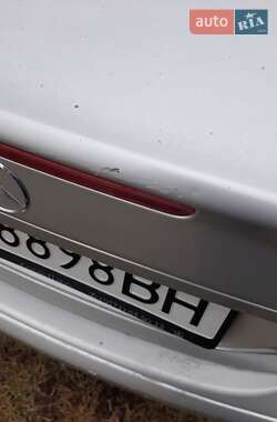 Седан Mercedes-Benz C-Class 2004 в 
